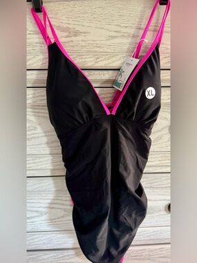 B2PRITY Women's V Neck One Piece Swimsuit (XL)